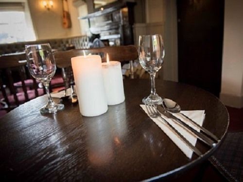 The Red Lion Inn Holmfirth Ngoại thất bức ảnh